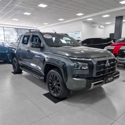 MITSUBISHI TRITON 2.4 BITURBO DIESEL CD KATANA 4X4 AUTOMÁTICO